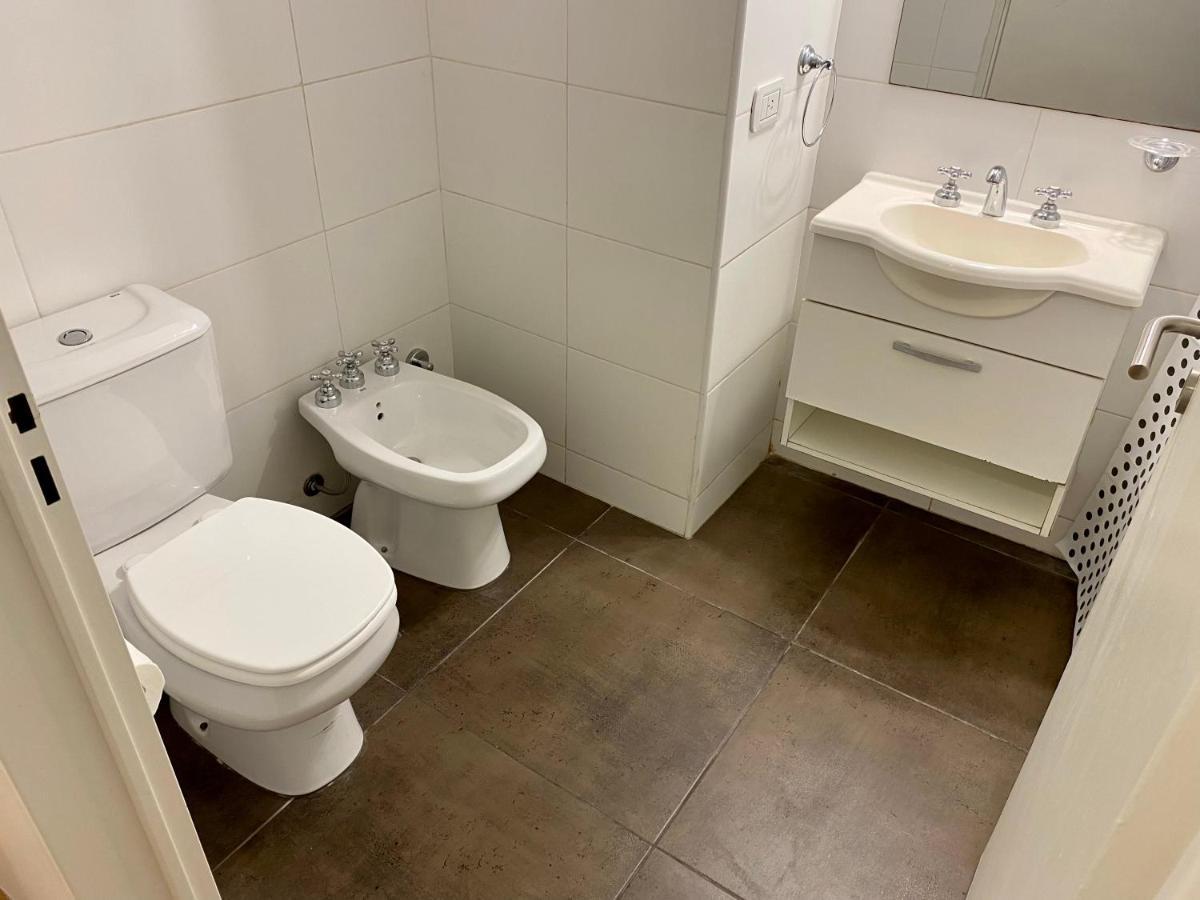 Apartamento Centrico Y Moderno Con Balcon, Piscina, Gimnasio Y Laundry Буенос Айрес Екстериор снимка
