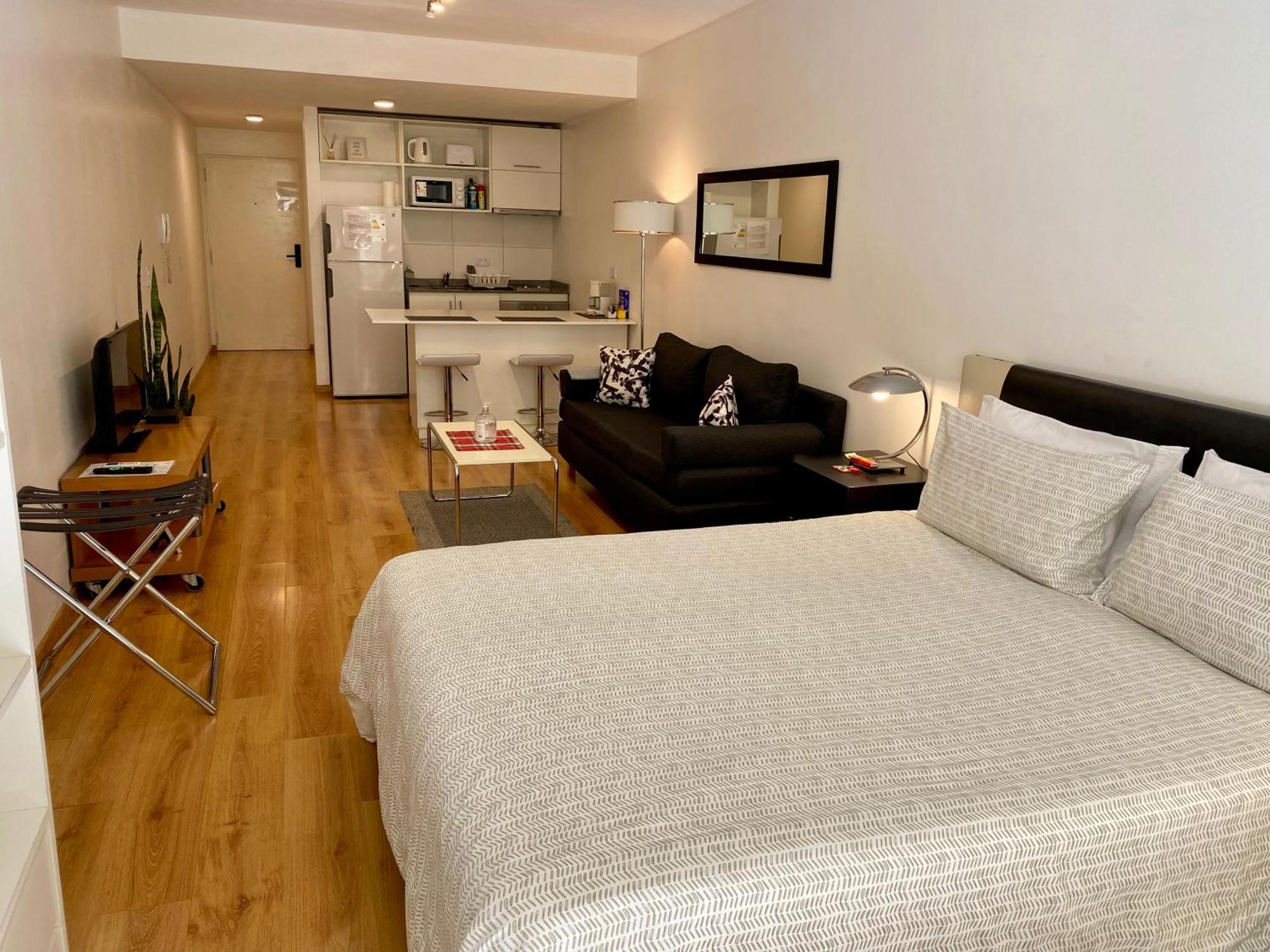 Apartamento Centrico Y Moderno Con Balcon, Piscina, Gimnasio Y Laundry Буенос Айрес Екстериор снимка